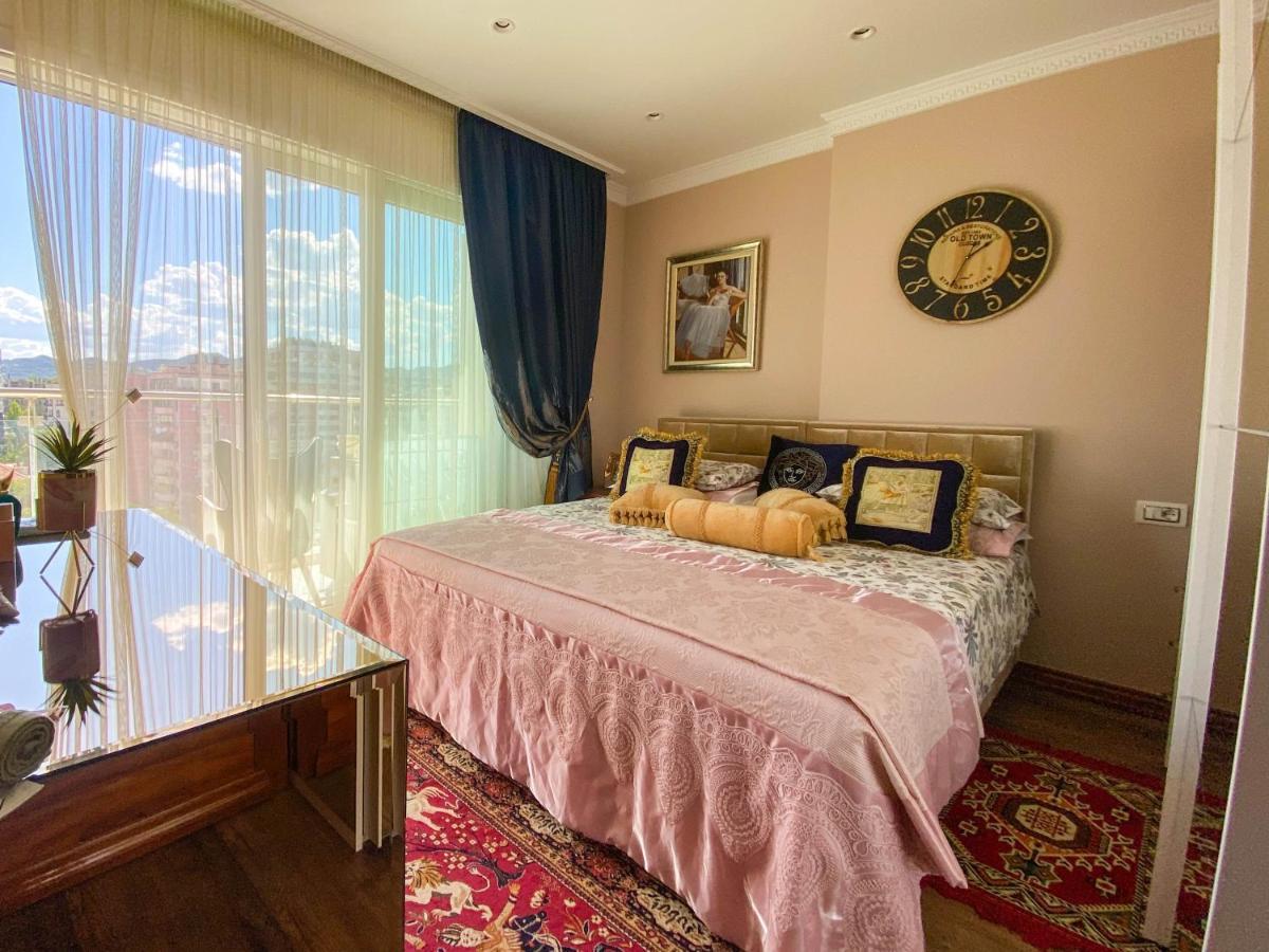 Top Luxury Tirana Esterno foto