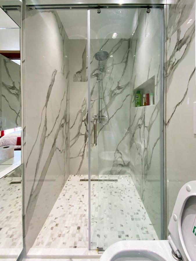 Top Luxury Tirana Esterno foto
