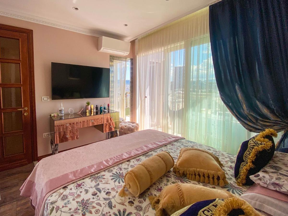Top Luxury Tirana Esterno foto